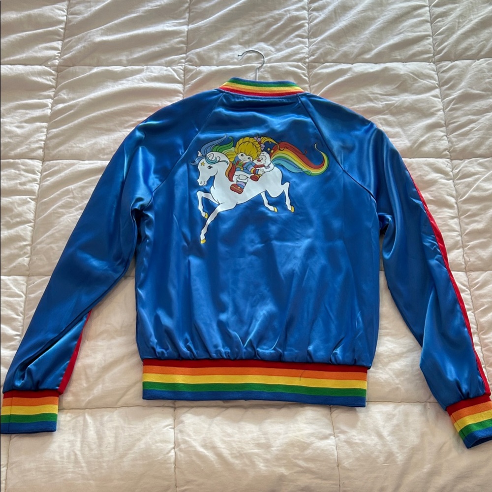 Unique Vintage Rainbow Brite blue satin jacket - perfect condition - Picture 2 of 6